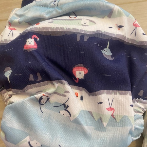 Grovia Double Lined All in one Colorful Patterned Cloth Diapers Set - Picture 5 of 12